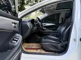 Фото 7 - Roewe i6 MAX EV