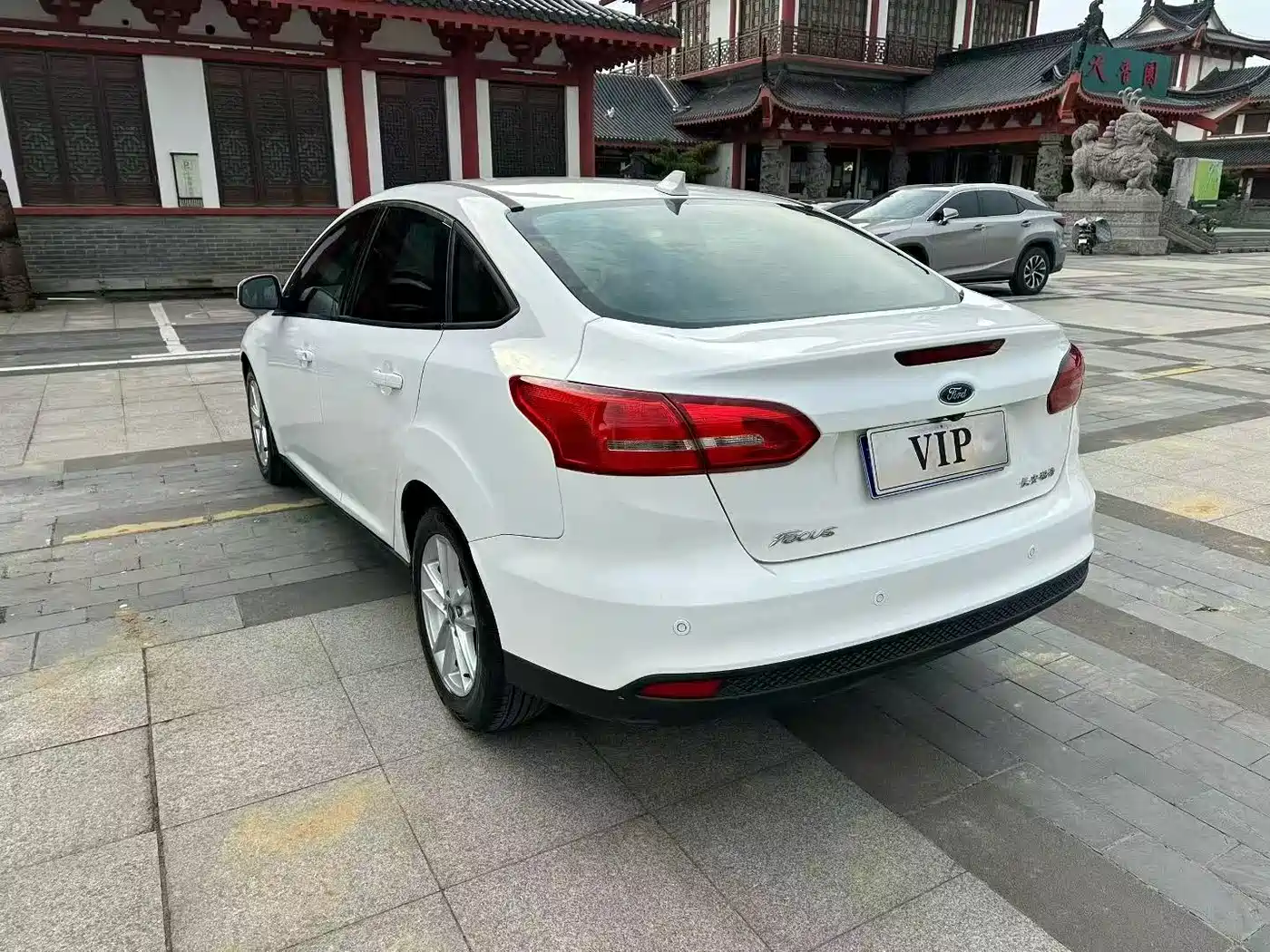 Фото 7 - Ford Focus
