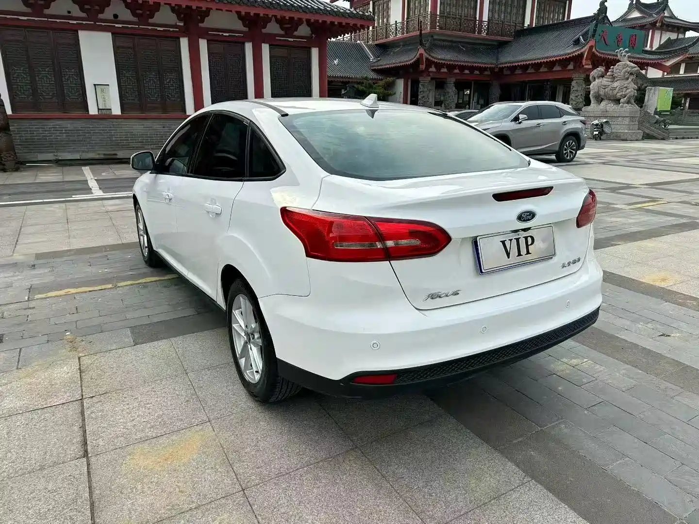 Фото 7 - Ford Focus
