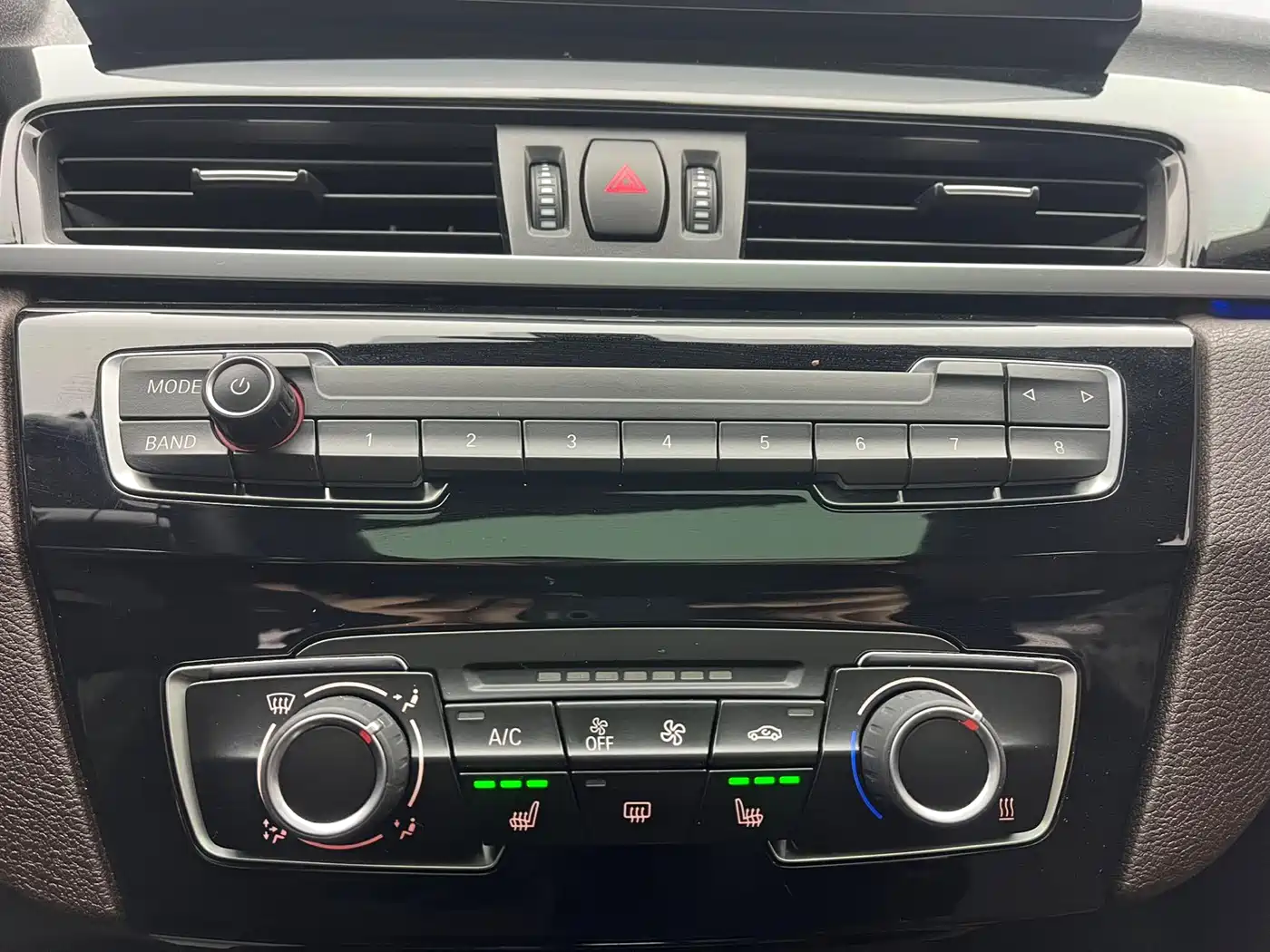 BMW X1 2021 Facelift sDrive20Li Fashion фото 4