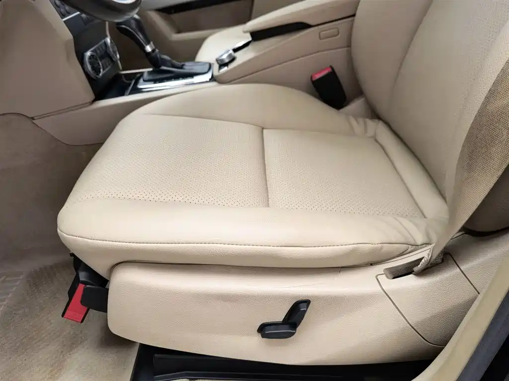 Mercedes-Benz GLK-Class (Import) 2011 GLK 300 4MATIC Dynamic фото 20