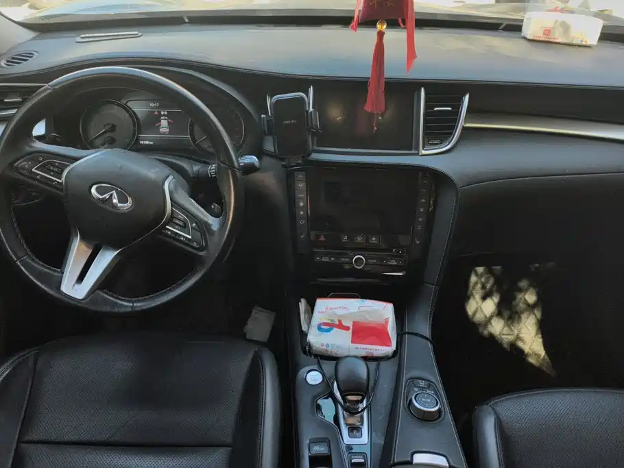 Infiniti QX50 2022 2022 2.0T AWD Navigator Edition