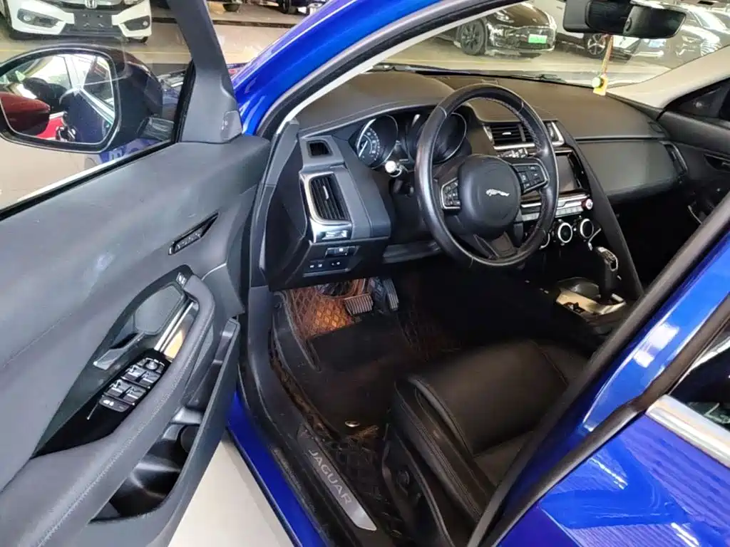 Jaguar E-PACE 2019 2018 P200 China VI