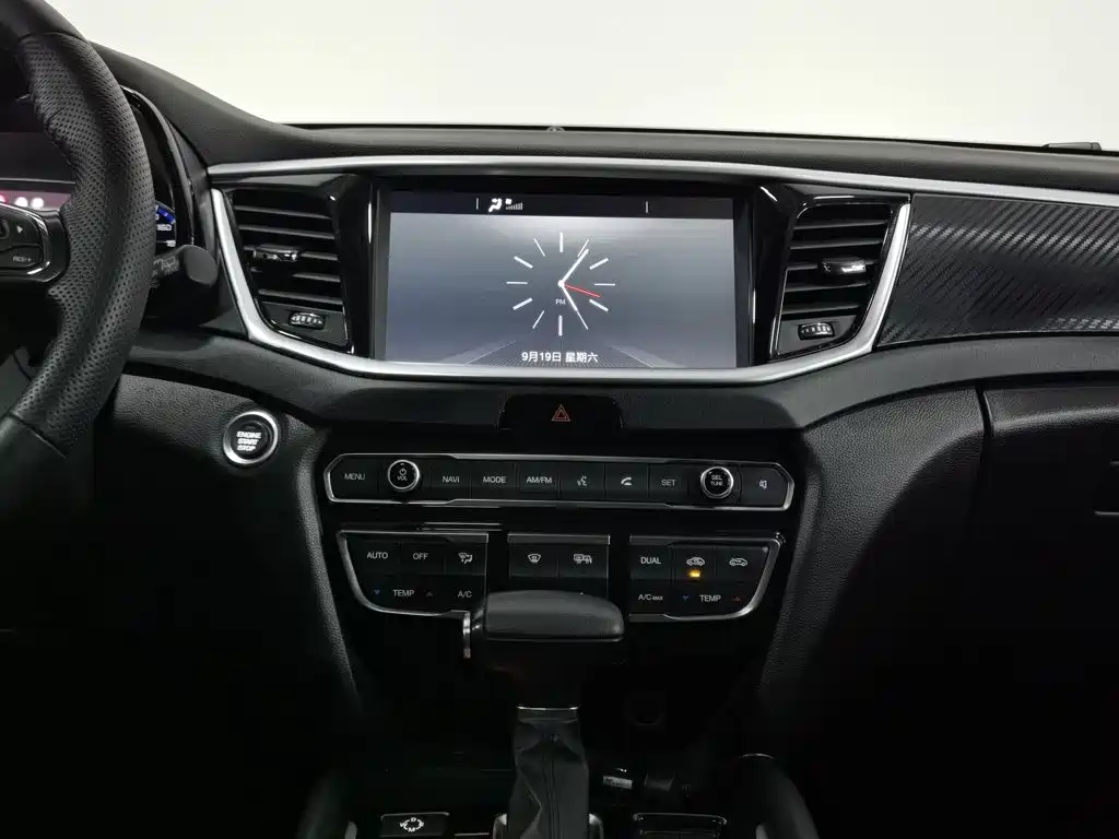 GAC Trumpchi Trumpchi GS7 2017 2017 320T 2WD Luxury Smart Connect