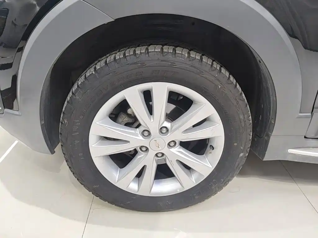 Chevrolet Captiva 2017 2015 2.4L AWD Flagship 7-Seater