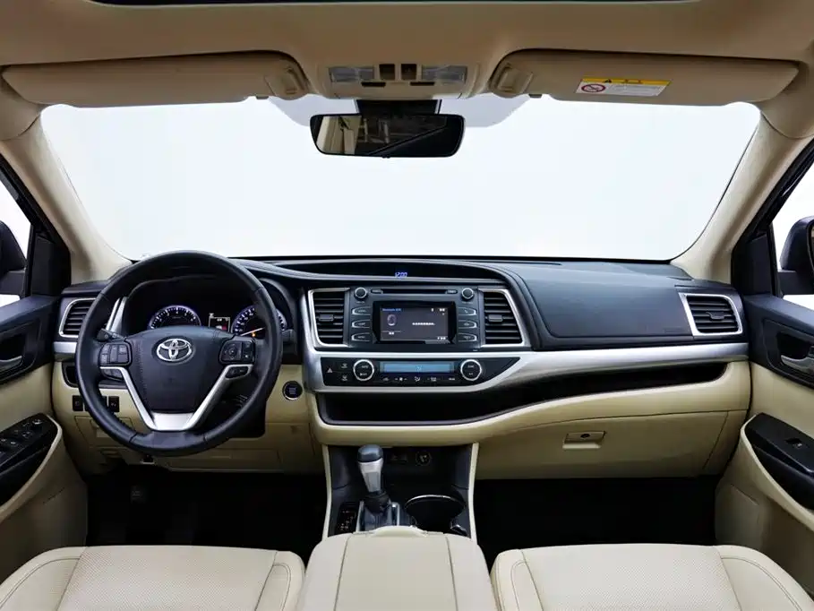 Toyota Highlander 2018 2.0T 2WD Luxury 7-seater (China V) фото 10