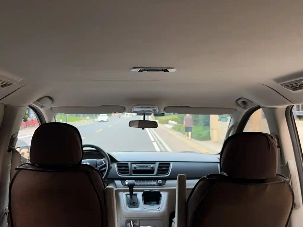 Maxus G10 2015 2014 Model Year 2.0T Auto Elite