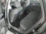 Фото 22 - Hongqi H5