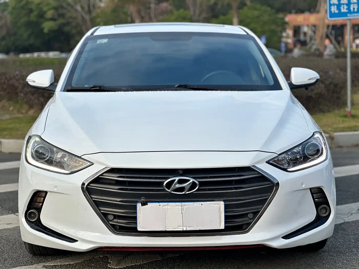 HYUNDAI LEAD
