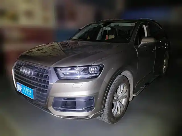Audi Q7 2016 40 TFSI Comfort — фото 1