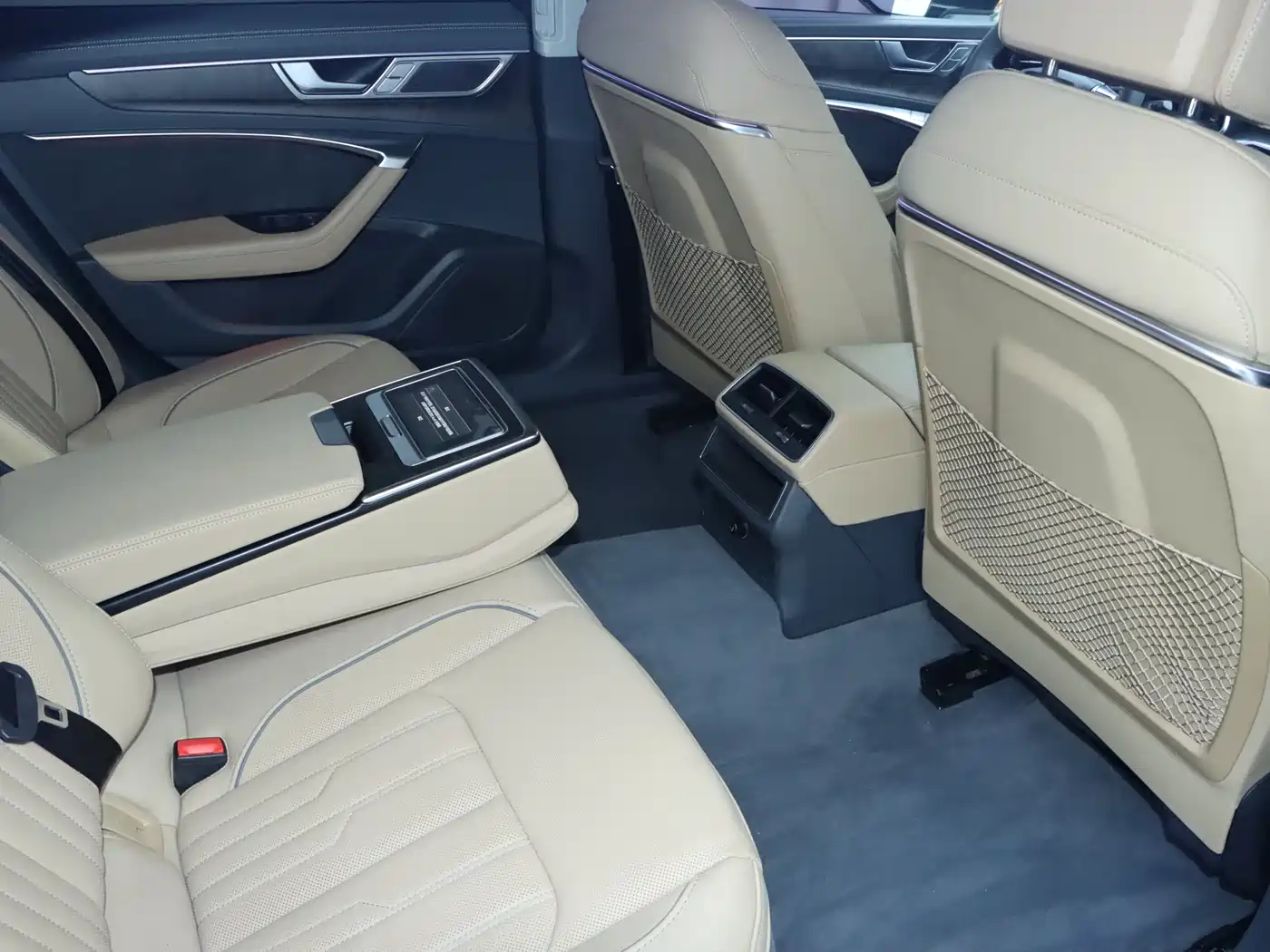 Audi A6L 2021 55 TFSI quattro Premium Elegance фото 13