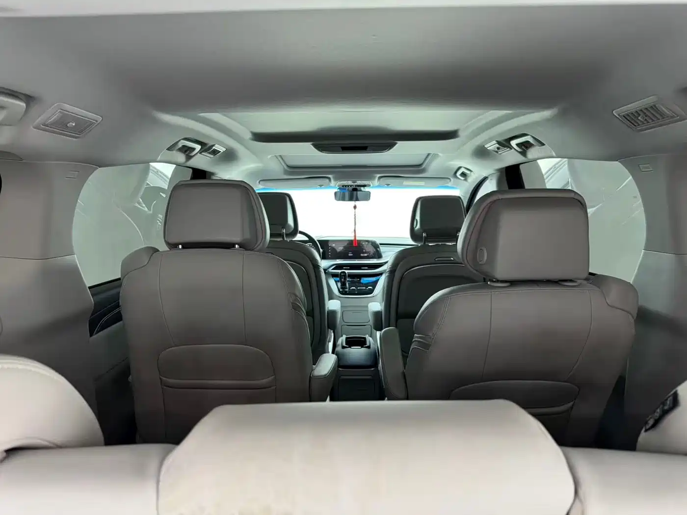Buick GL8 2023 ES Landmaster Exclusive Harmony Edition фото 11