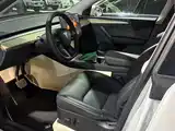 Фото 2 - Tesla Model Y