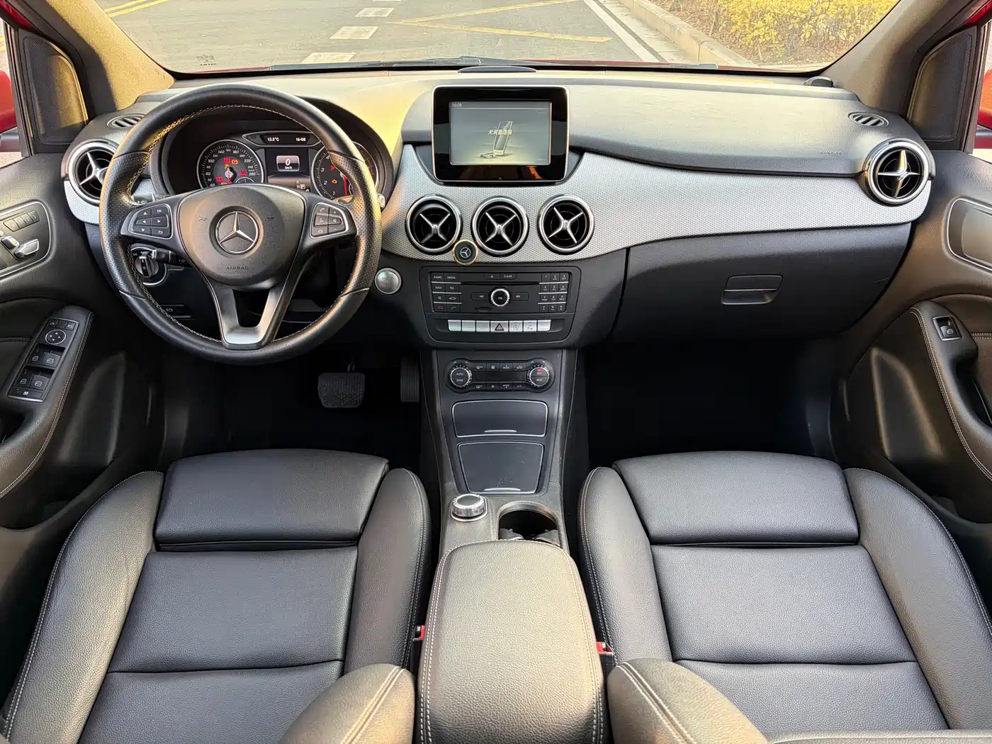 Mercedes-Benz B-Class 2015 B 200 Style фото 16