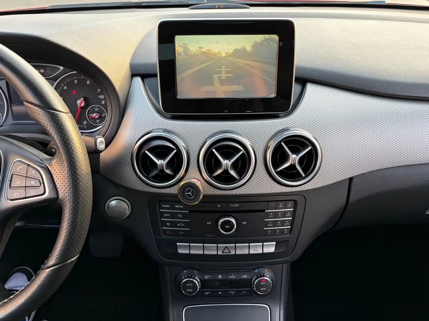 Mercedes-Benz B-Class 2015 B 200 Style фото 19