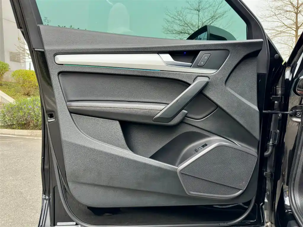 Audi Q5L 2018 40 TFSI Prestige Fashion (China V) фото 17