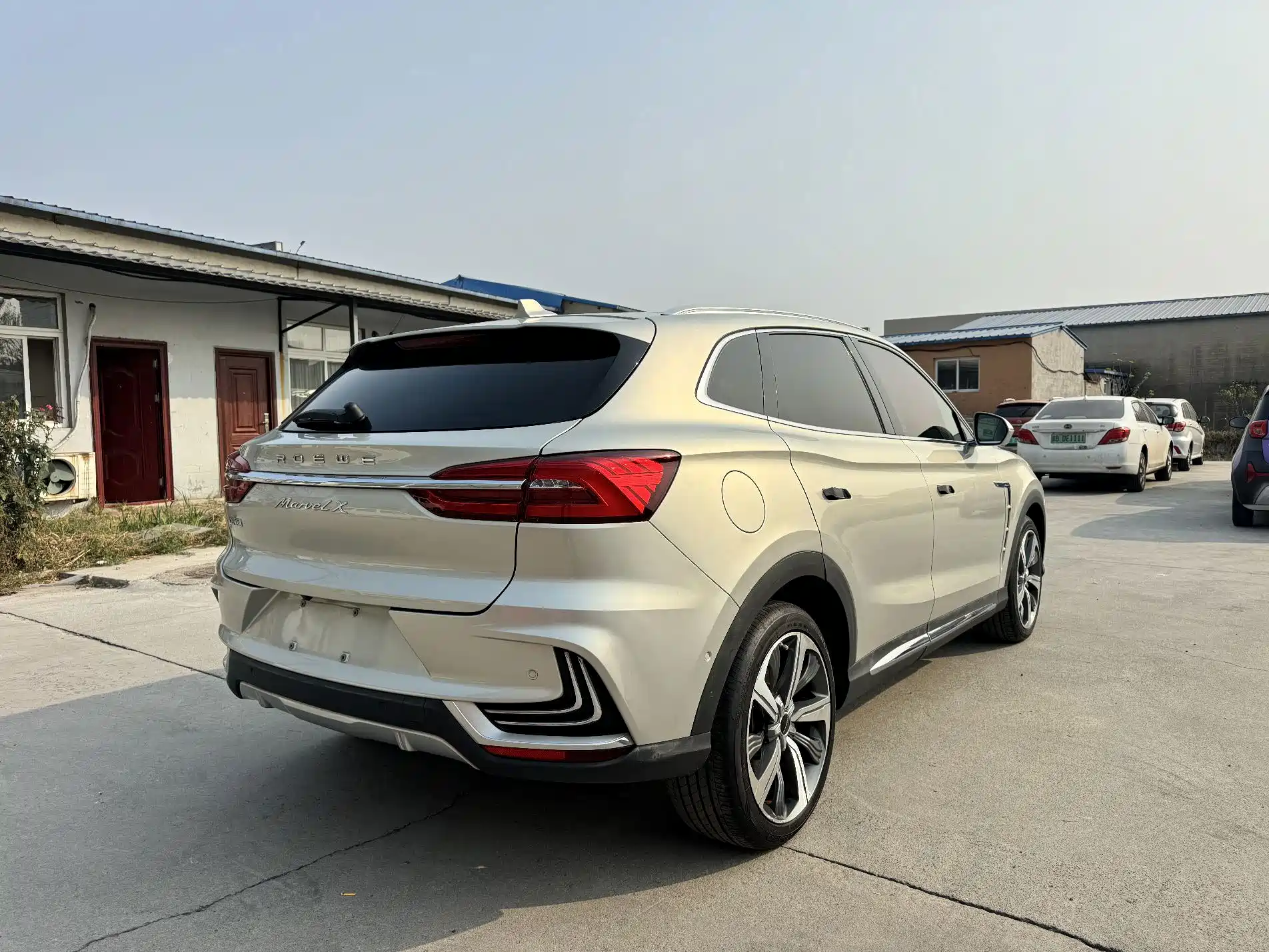 Фото 11 - Roewe MARVEL X