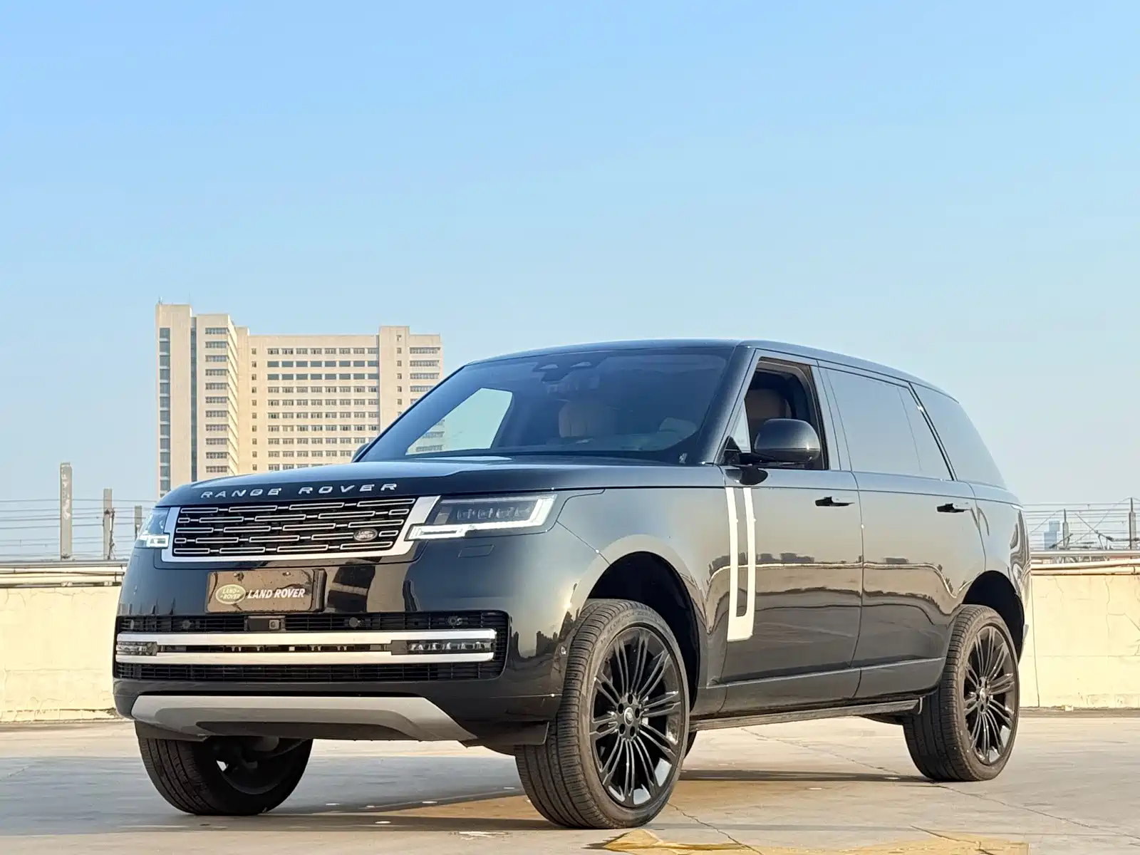 Фото 20 - Land Rover Range Rover