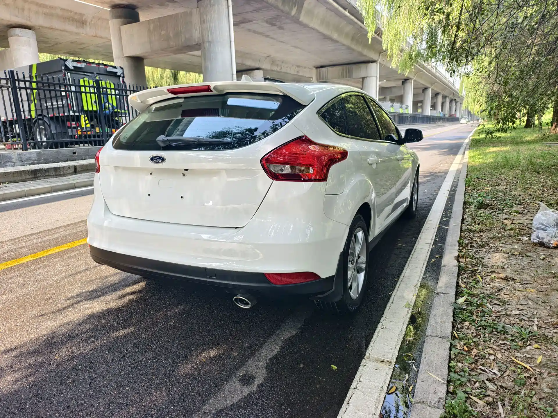 Фото 5 - Ford Focus