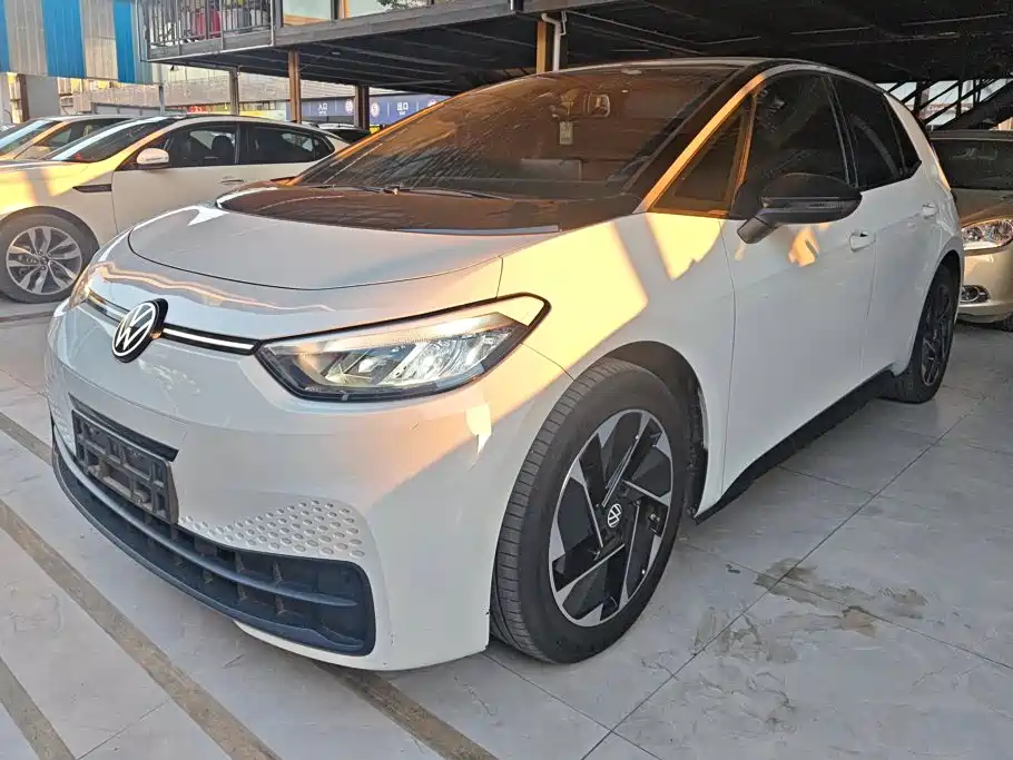 Similar car