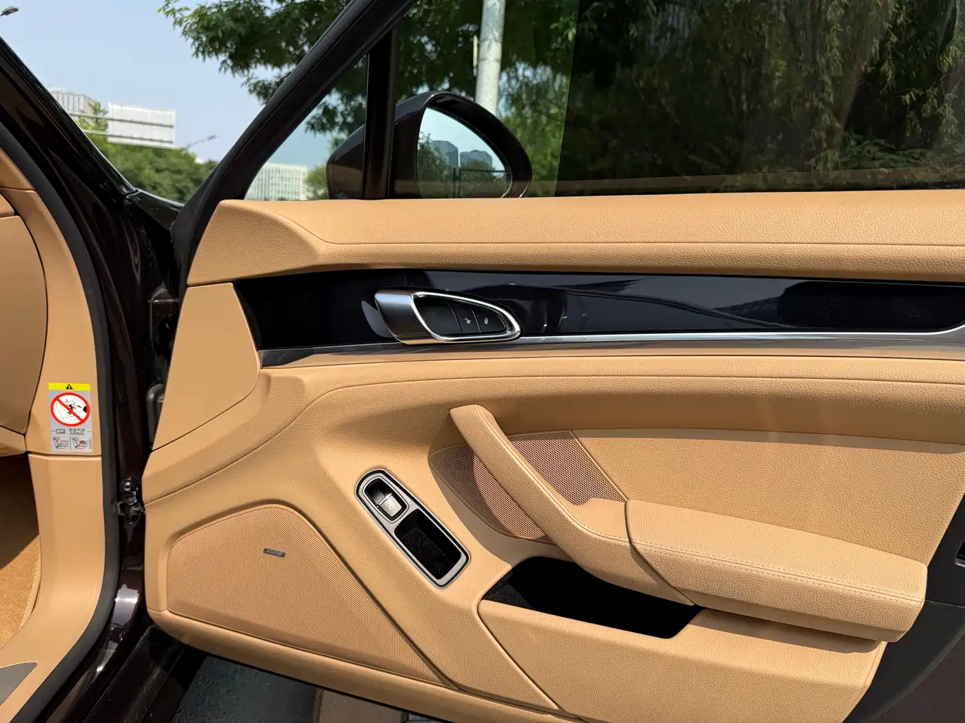 Porsche Panamera 2010 Panamera 3.6L фото 25