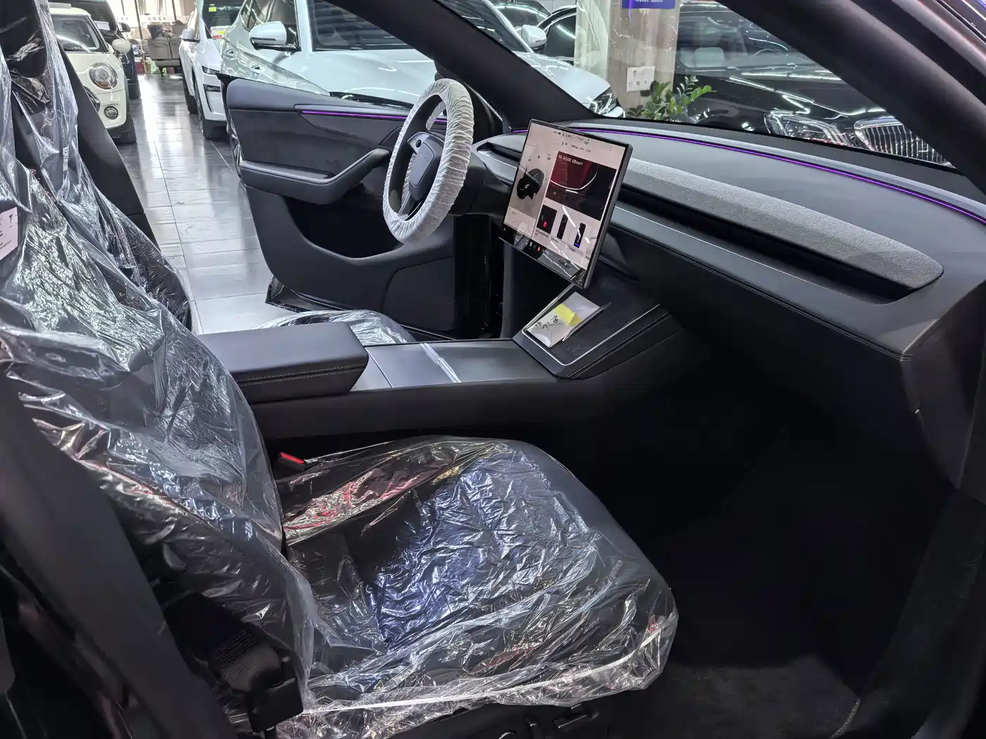 Tesla Model Y L 2026 2025 Facelift Long Range AWD