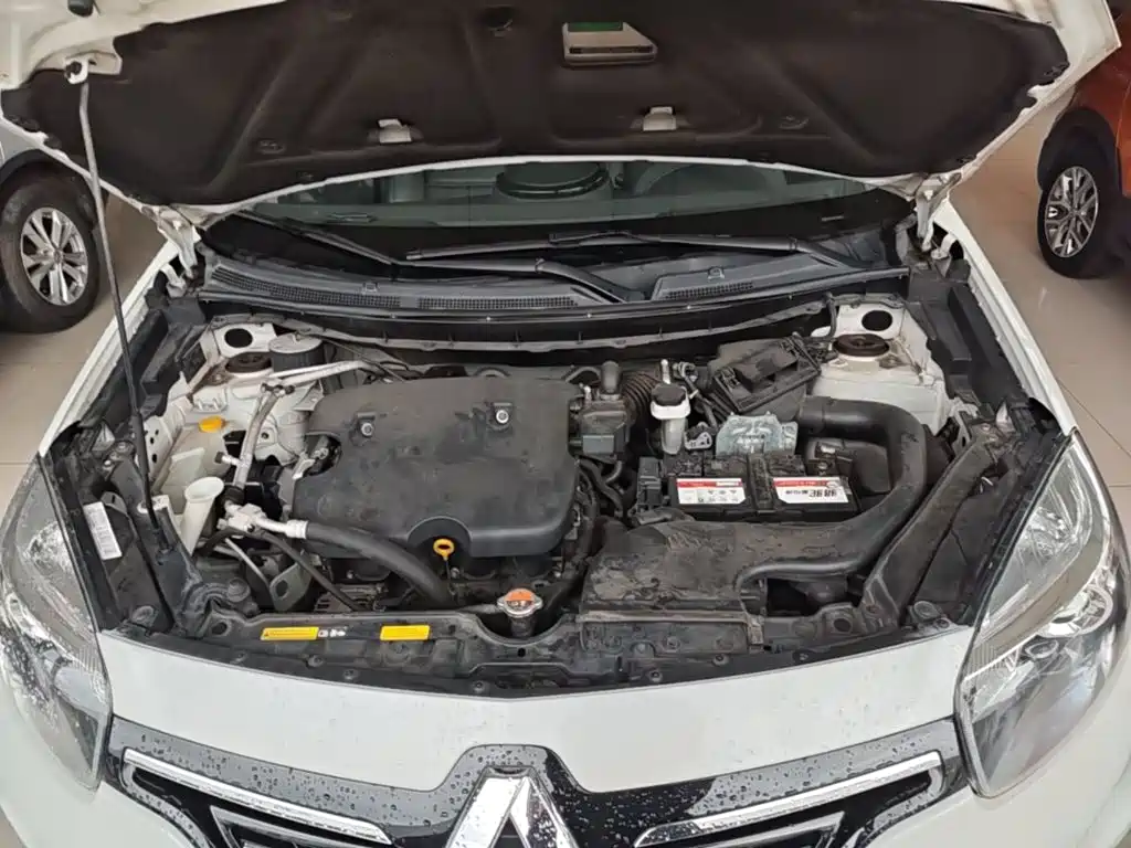 Renault Koleos (Import) 2015 2015 2.0L 2WD Comfort