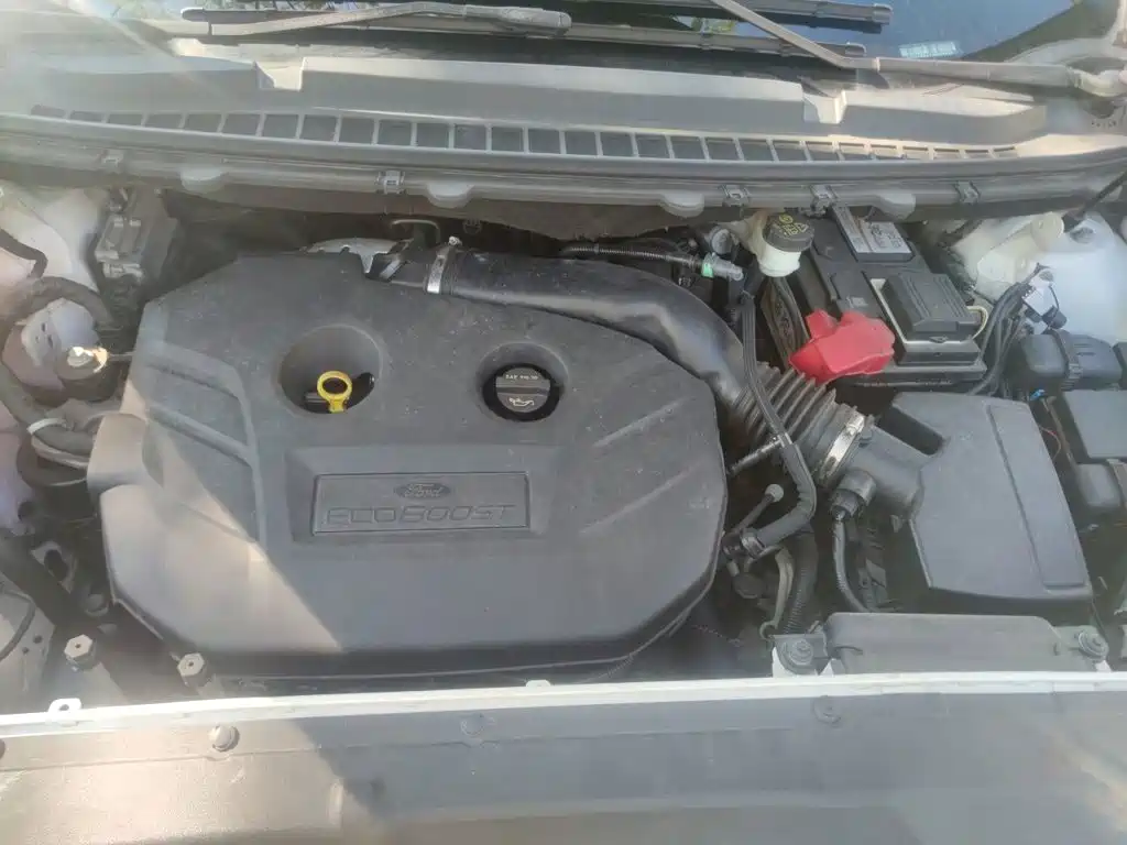Photo 21 - Ford Edge