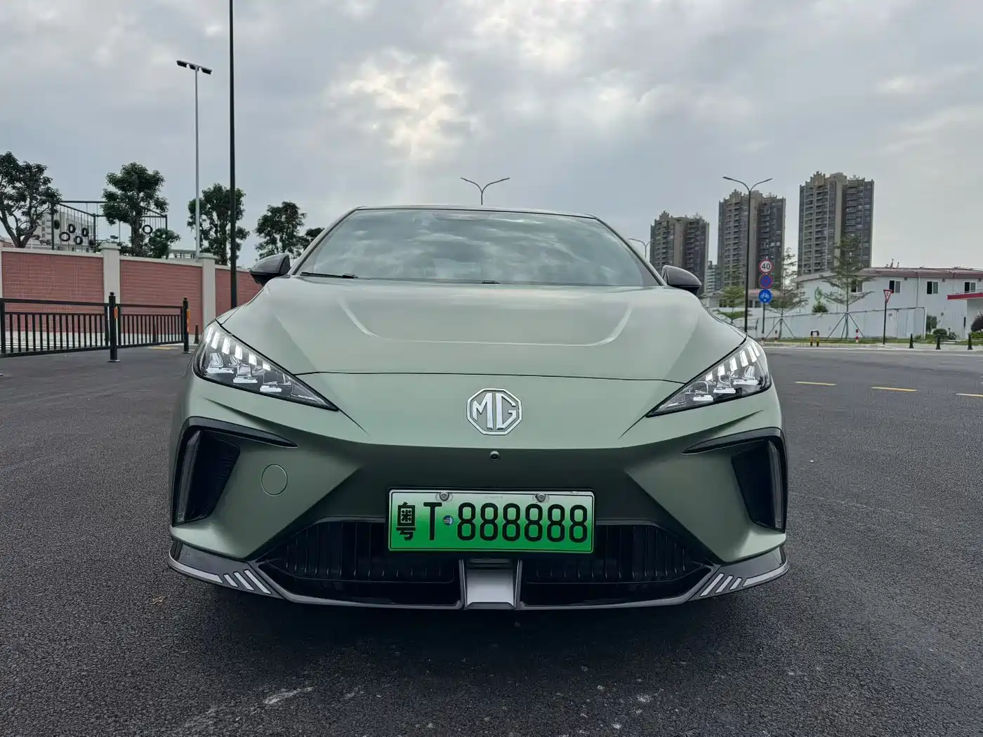 MG MG4 EV 2023 2022 520km Flagship