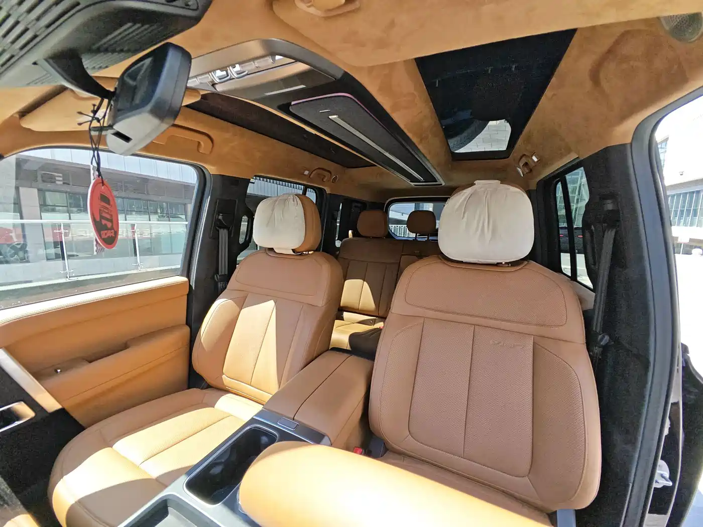iCAR V27 2026 2026 200KM AWD Falcon 500
