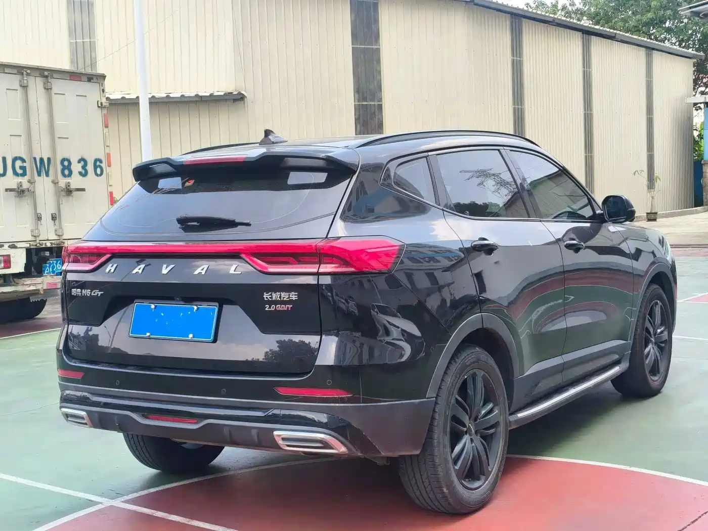 Фото 2 - Haval H6
