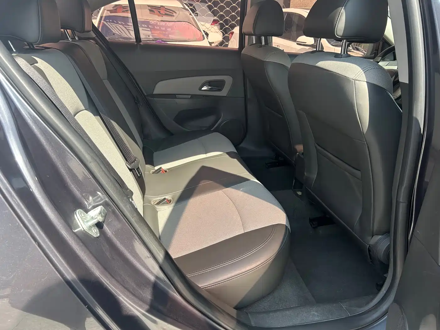 Chevrolet Cruze 2013 1.6L SL MT фото 12