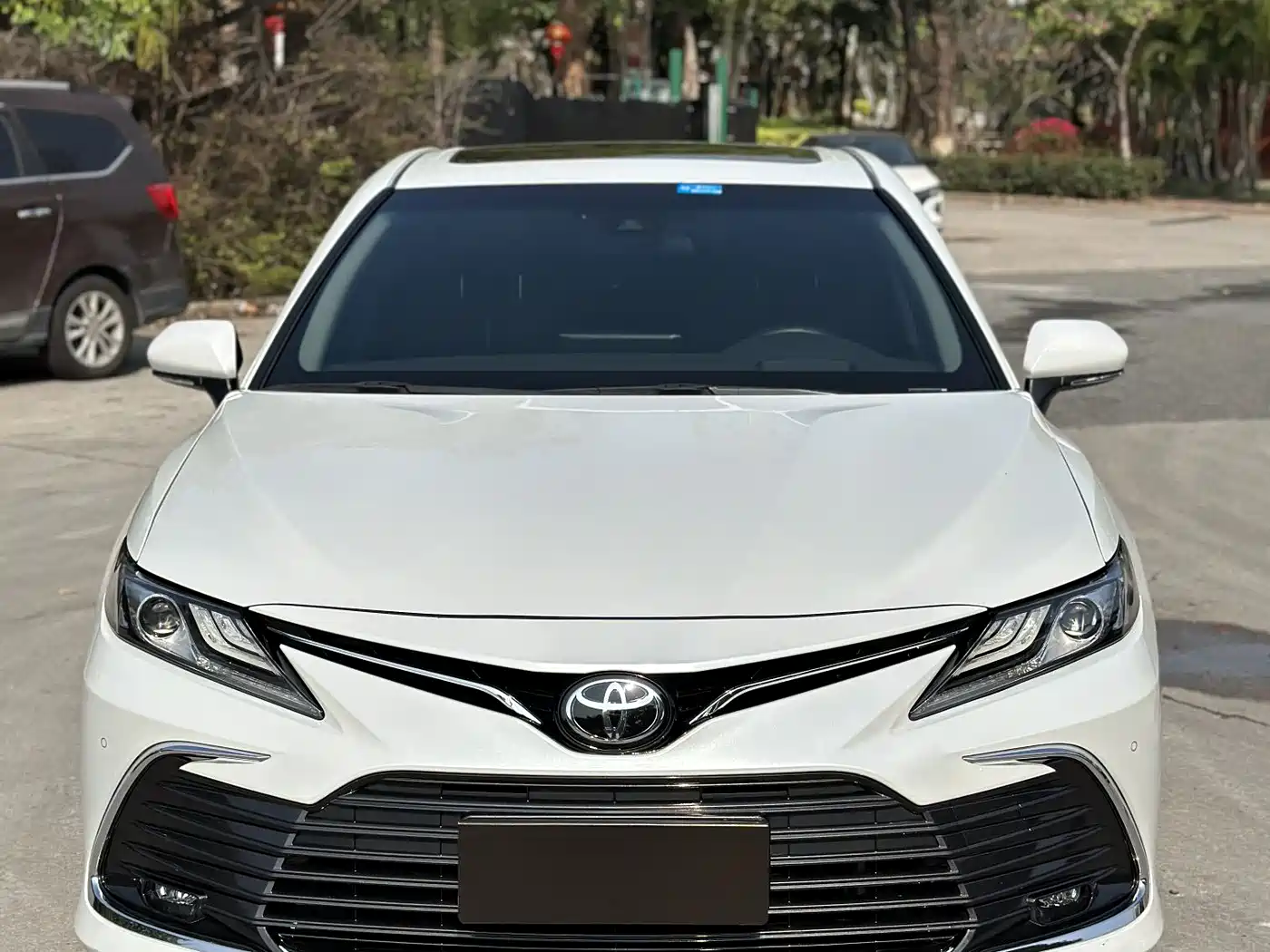 TOYOTA CAMRY