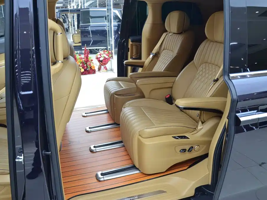 Voyah Auto Voyah Dreamer 2024 PHEV Extended Range Flagship Edition фото 5