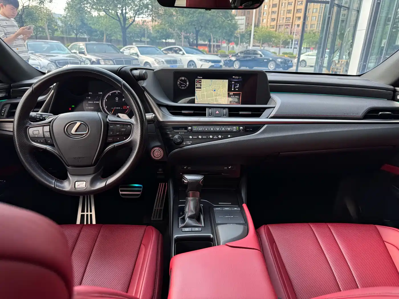 Lexus ES 2018 260 F SPORT (China V) фото 11