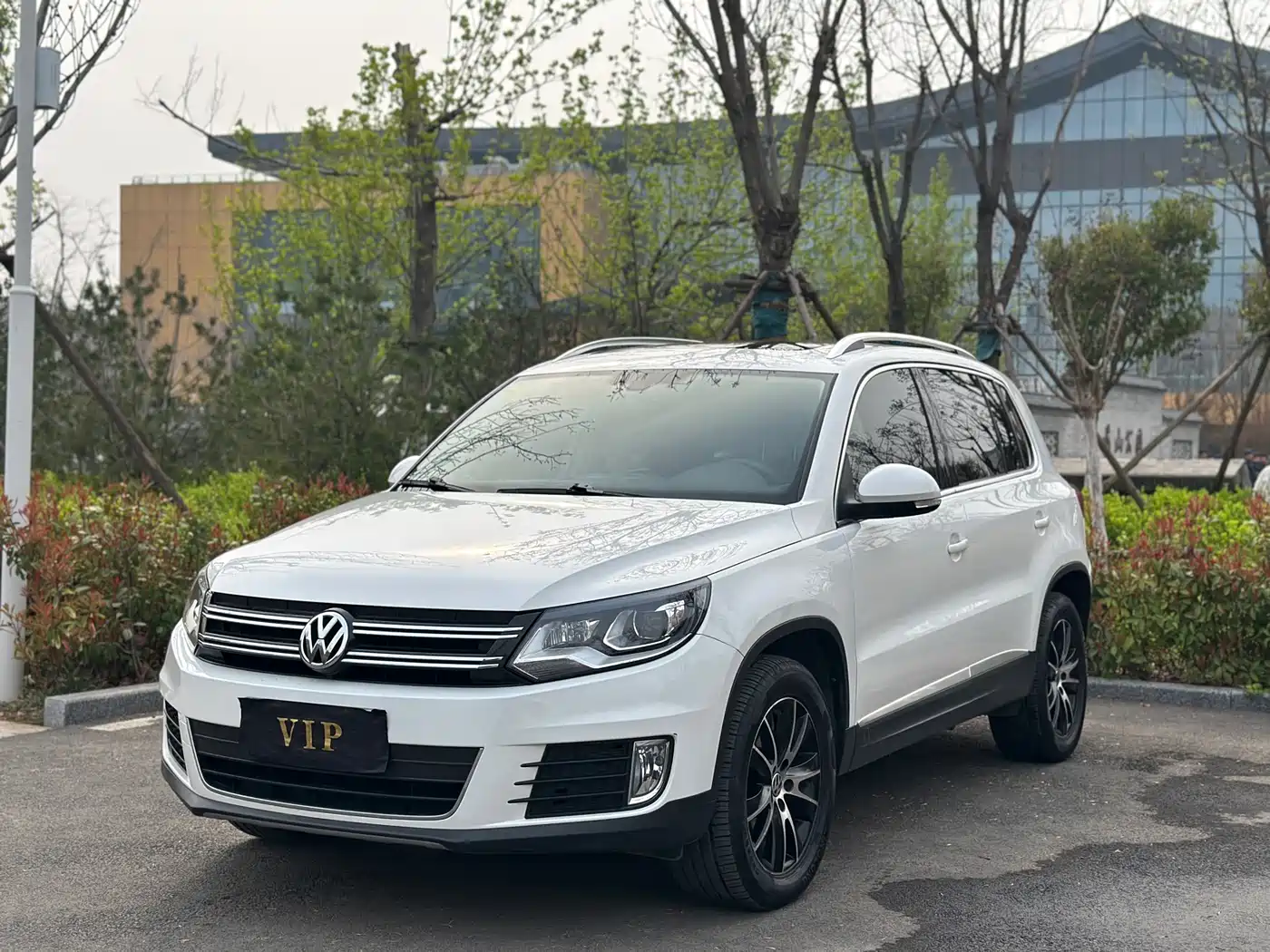 Volkswagen Tiguan 2015 1.8TSI Automatic 4WD Highline