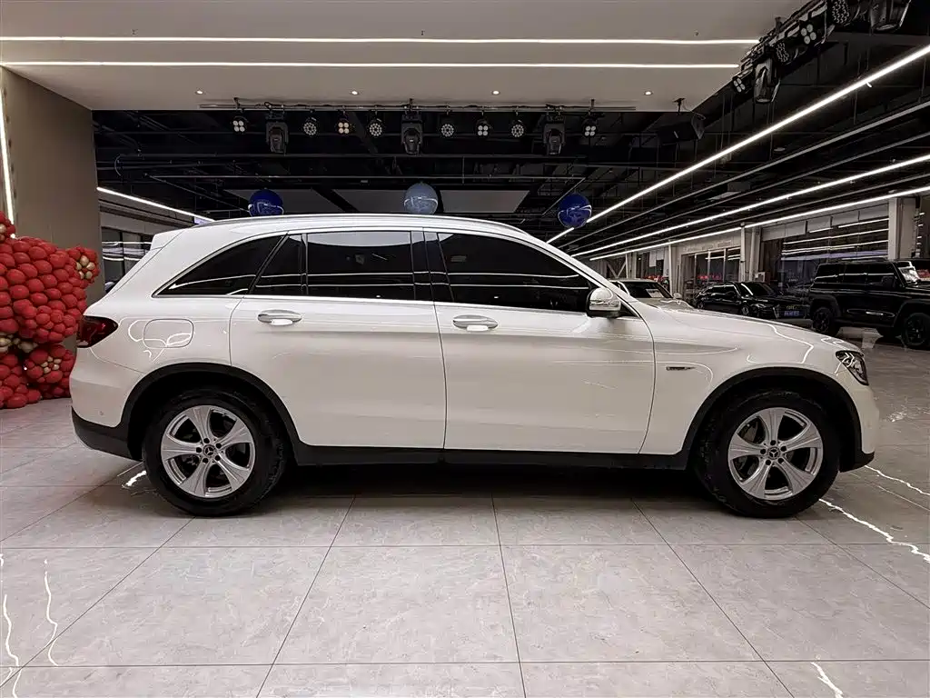 Mercedes-Benz GLC 2020 GLC 260 L 4MATIC Dynamic фото 8