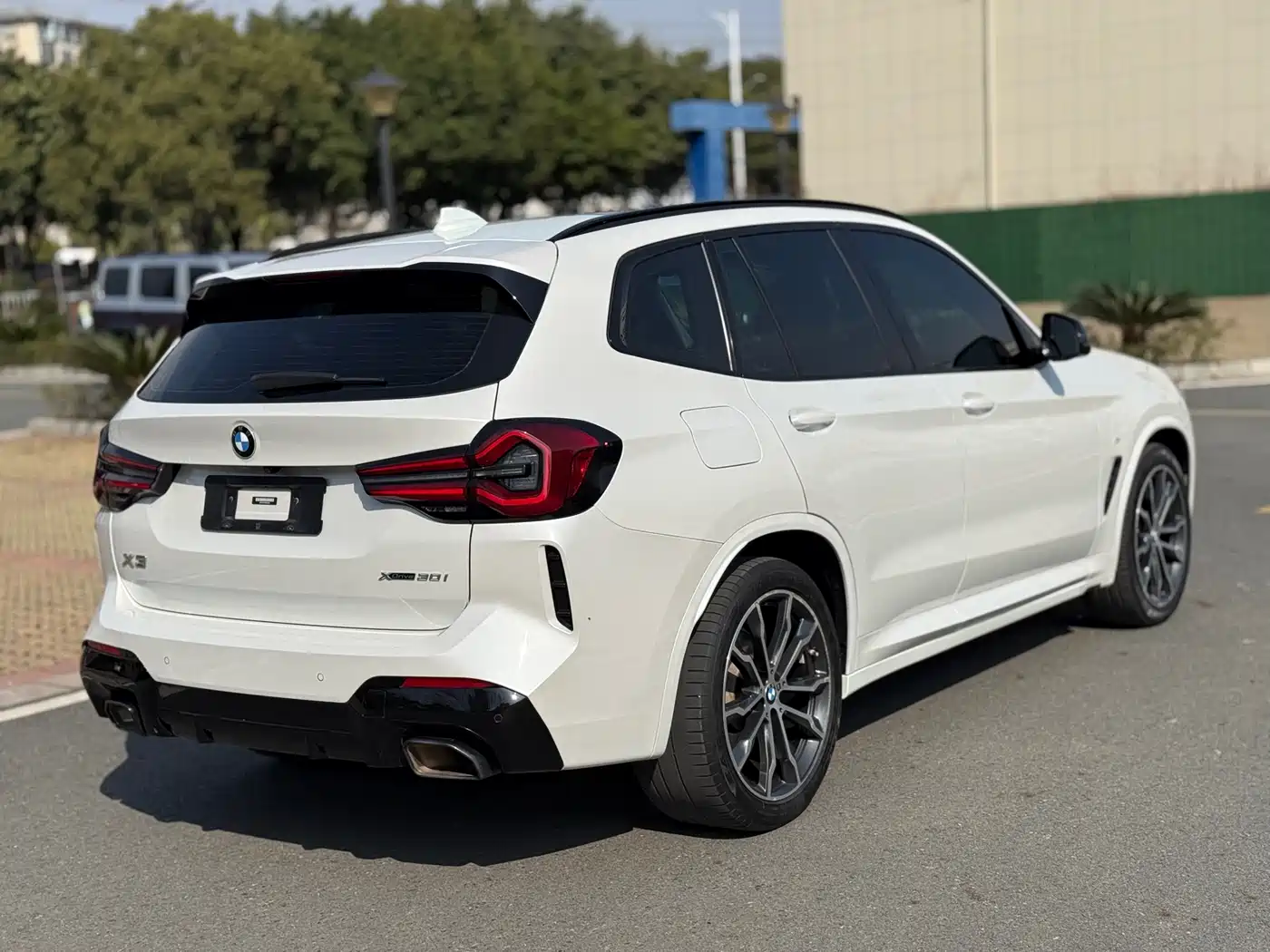 BMW X3 2022 xDrive30i Leading M Night Package фото 9