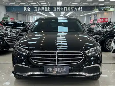 Mercedes-Benz E