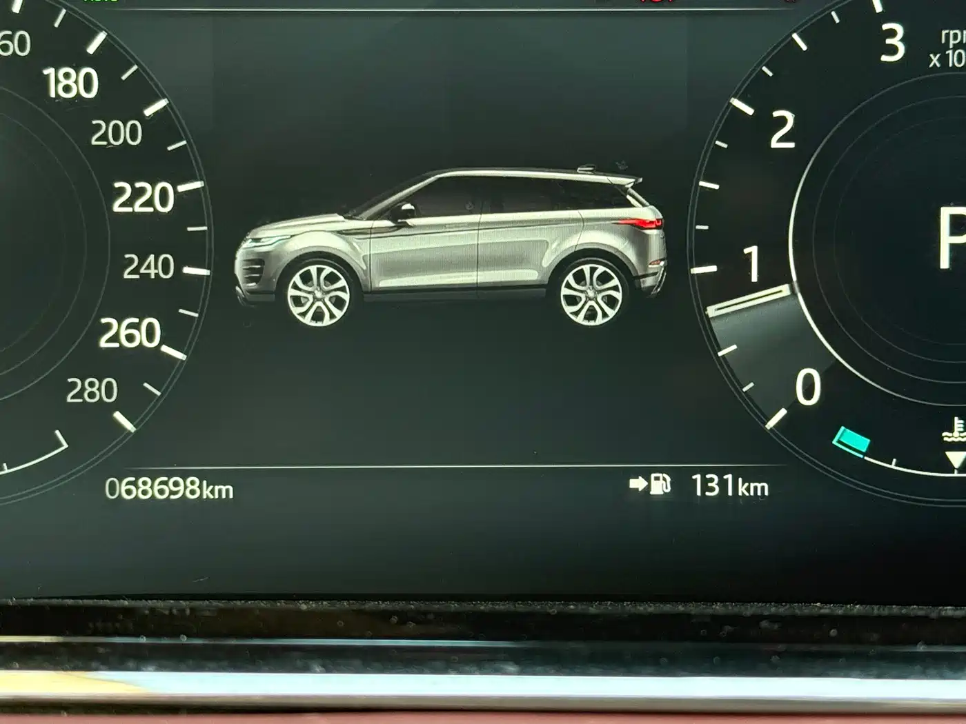 Land Rover Range Rover Evoque 2021 Range Rover Evoque L 249PS R-Dynamic S Performance Edition фото 4