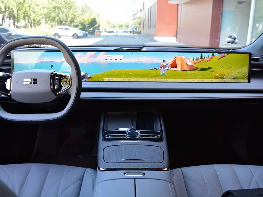 Geely Galaxy Galaxy E8 2025 2025 575km Exploration Smart Drive Edition