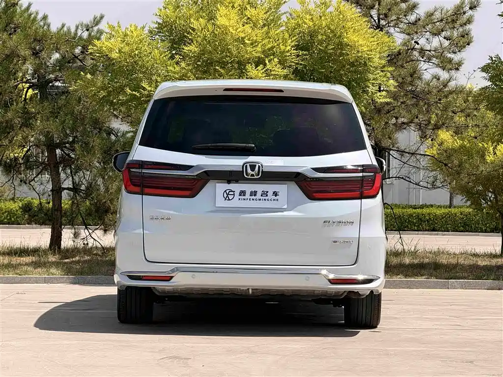 Honda Elysion 2024 2024 2.0L e:HEV Luxury Edition