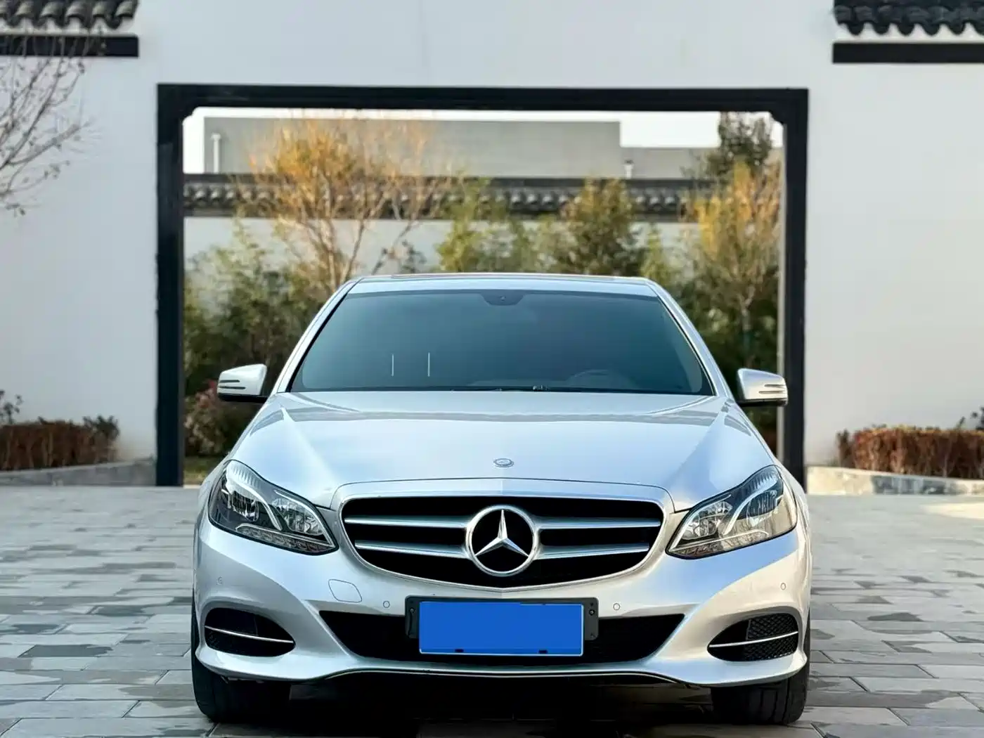 Mercedes-Benz E-Class 2014 E 260 L Sport фото 2