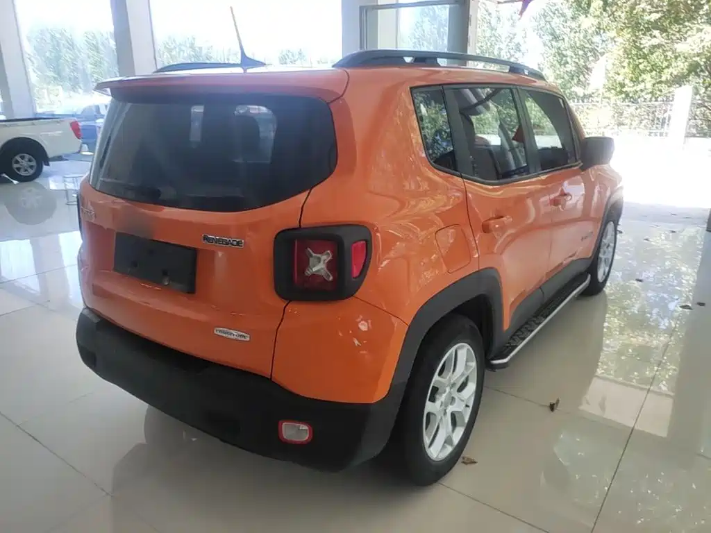 Jeep Renegade 2019 2018 Connected Large Screen Edition 180T Automatic Power