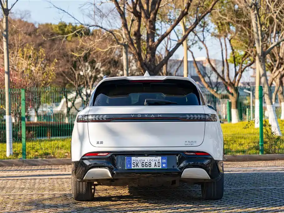 Voyah Auto VOYAH FREE 2024 Ultra Long Range Intelligent Driving Edition фото 5