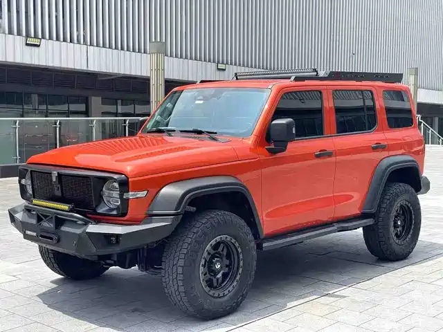 Tank 300 2022