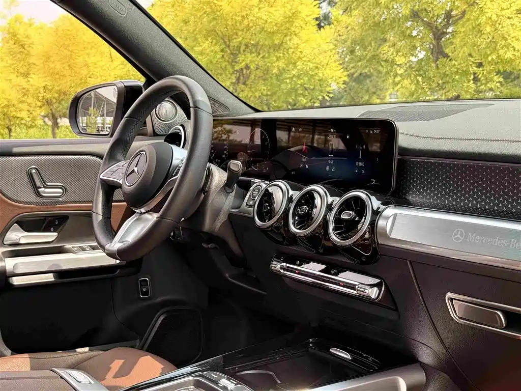 Mercedes-Benz GLB 2025 2025 Model GLB 200 Dynamic Edition