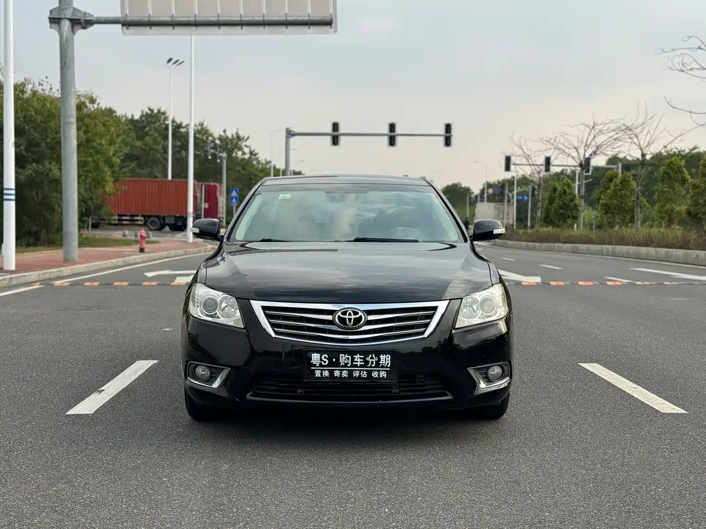 Toyota Camry 2011 240G Classic Anniversary Edition фото 2