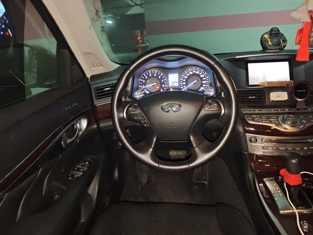 Infiniti Q70 2015 2013 Q70L 2.5L Comfort