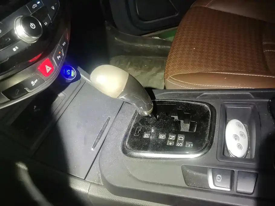 BYD S7 2017 2016 2.0T Automatic Premium Model
